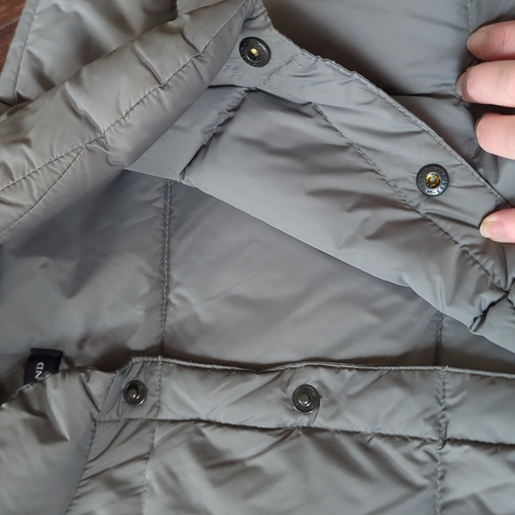 LANDS' END I Gray Sage Green Down Filled Snap Front Quilted Puffer Vest, L 42-44 - Picture 5 of 10